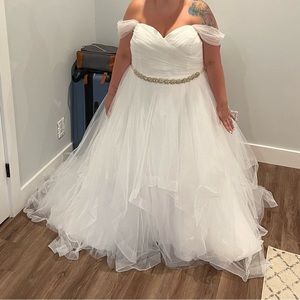 Custom Wedding Dress - IEIE Bridal